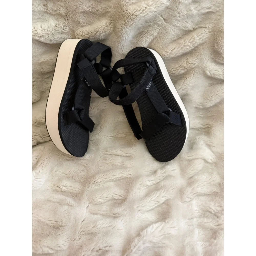 Teva Flatform Universal Sandals Black White Platform Strappy 1008844 Womens 7